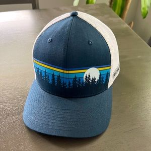 Columbia Hat with Tree Line Logo